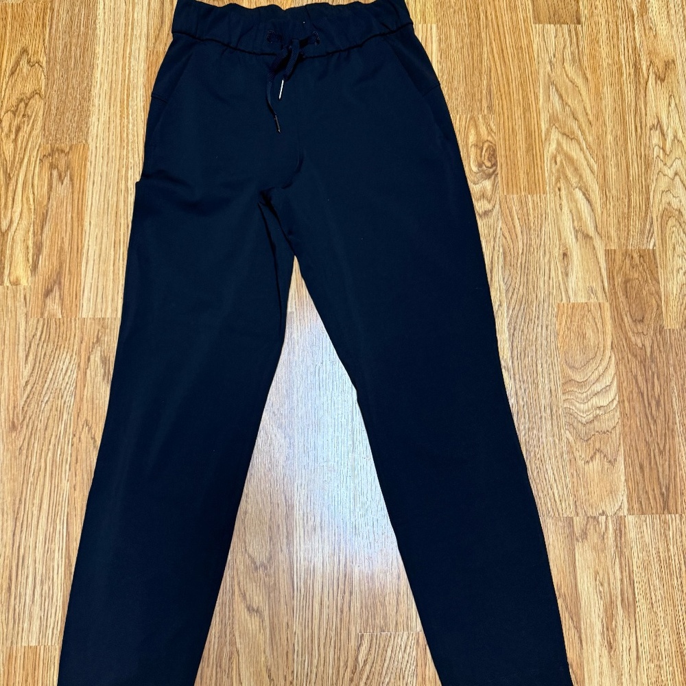 Lululemon Joggers, Black, Size 2